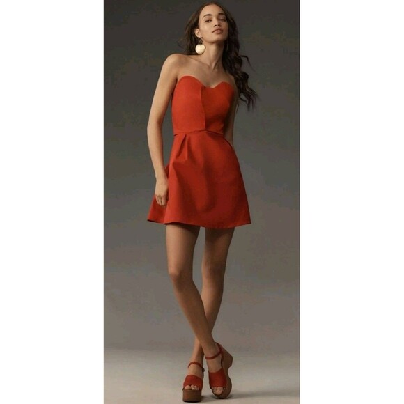 FARM Rio Dresses & Skirts - FARM Rio Strapless Mini Dress in Red
